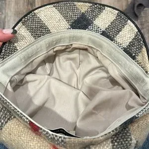 Burberry | Accessories | Burberry 0 Wool Hat In Signature  display picture 3